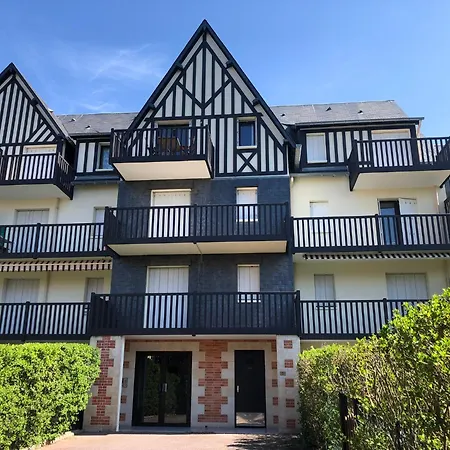Le Petit Navire - Acces Direct * Cabourg