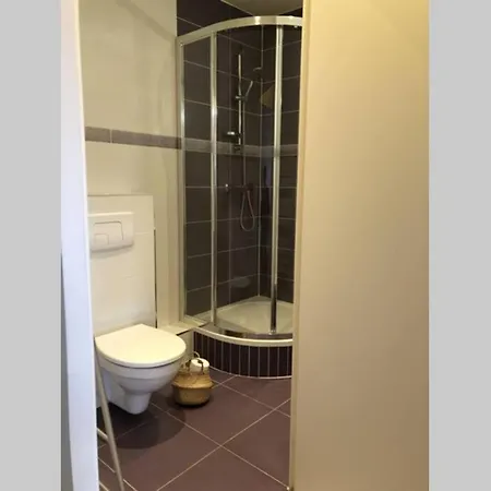 Le Petit Navire - Acces Direct *