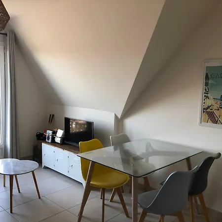 Le Petit Navire - Acces Direct *